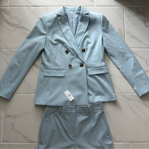 Ann Taylor 2 pc Pant Suit